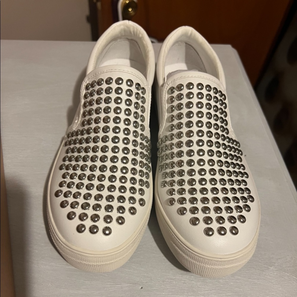 Steve Madden white leather torin studded slip on sneakers. Brand new in box.